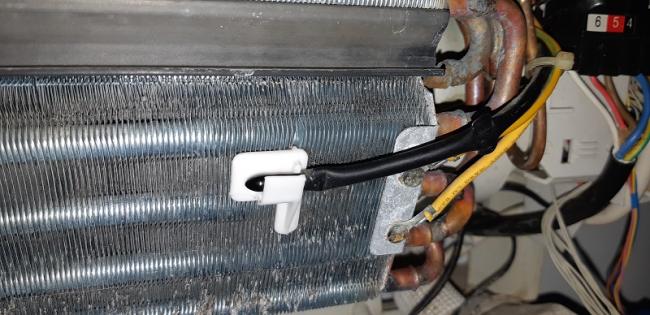 מזגן עילי אלקטרה 2 כ\"ס עובד לסירוגין