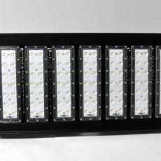 פרוז׳קטור LED בהספקים 40W-280W