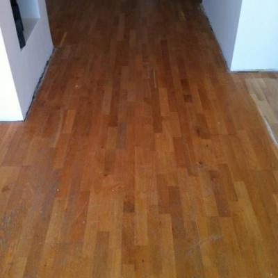 פרקט אלון לפני ליטוש פרקט