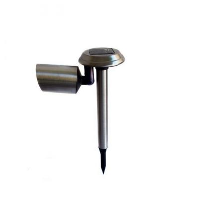 ספוט סולארי לגינה | תאורה דקורטיבית לגינה