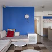 דירה צבעונית במגדל