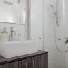 עיצוב דירה בצפון תל-אביב; חדר האמבטיה