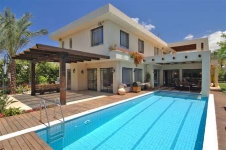 וילה בקיסריה