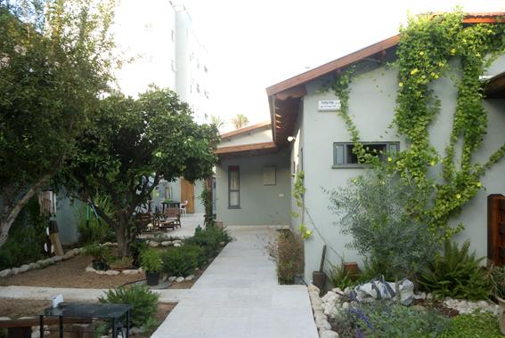 בית קרקע ברחובות