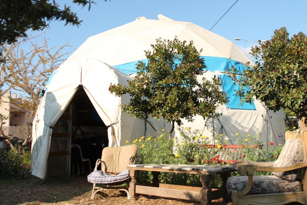 כיפה גאודזית עם בידוד פולינום