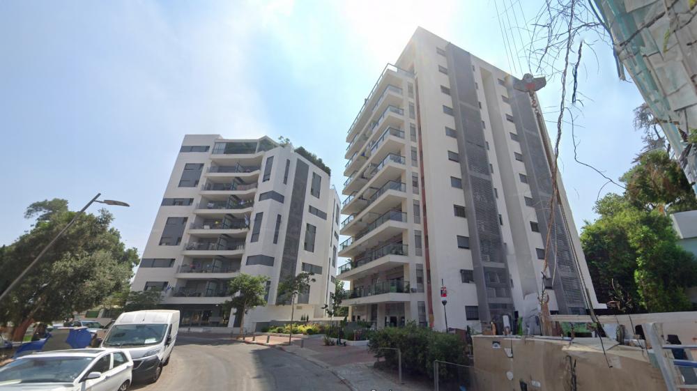 נווה יהושע 44-46 רמת גן