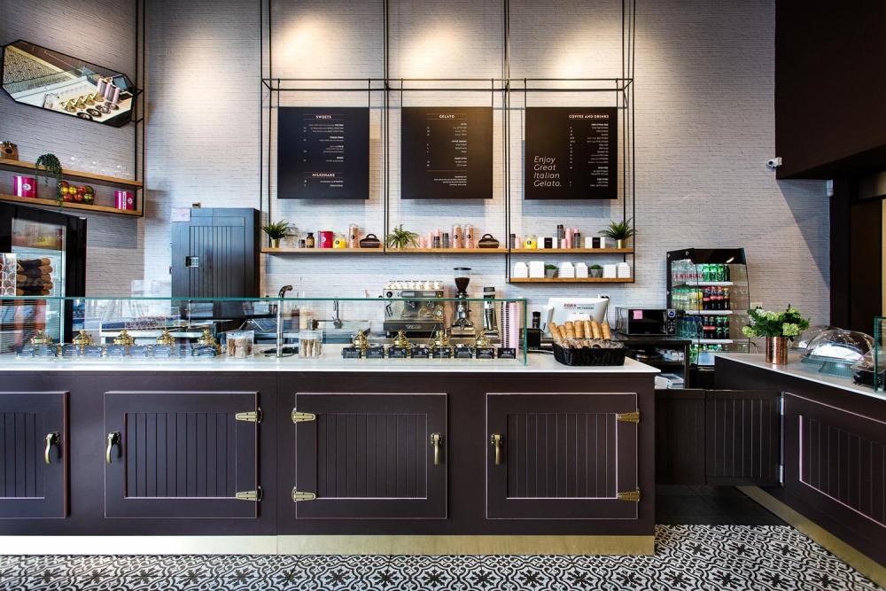 גלידריית דנור דלפק תצוגה