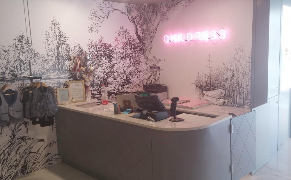 עיצוב חנות אפנת ילדים ותינוקות.