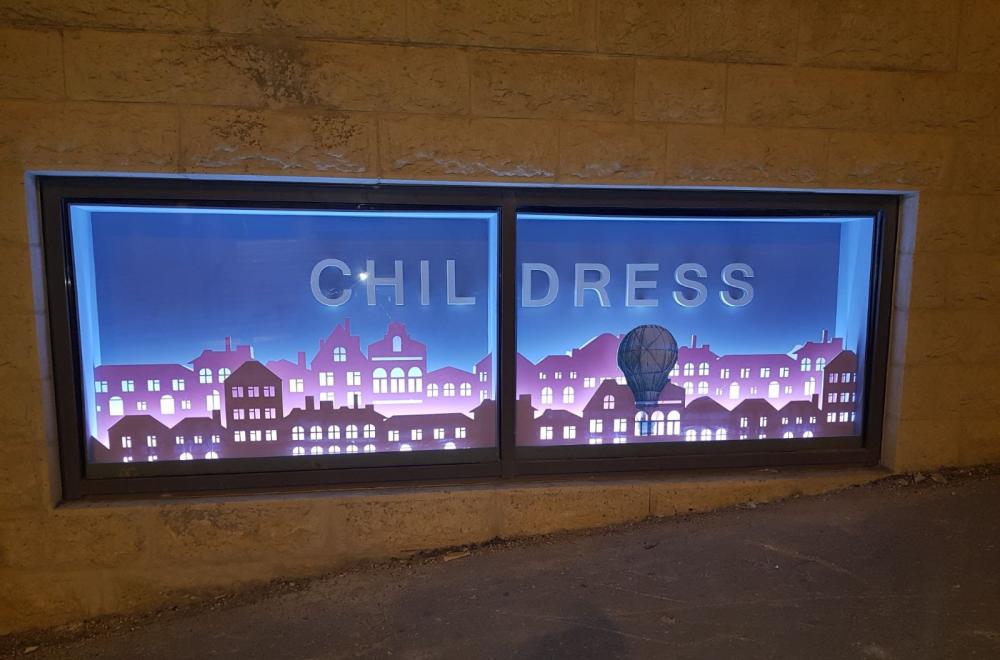 עיצוב חנות אפנת ילדים ותינוקות.