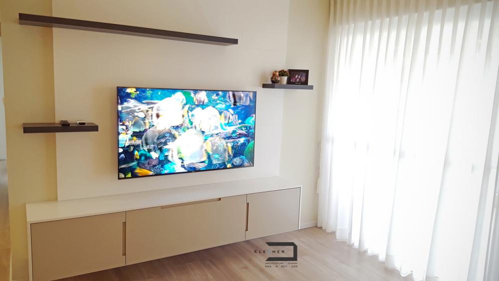 קיר טלויזיה