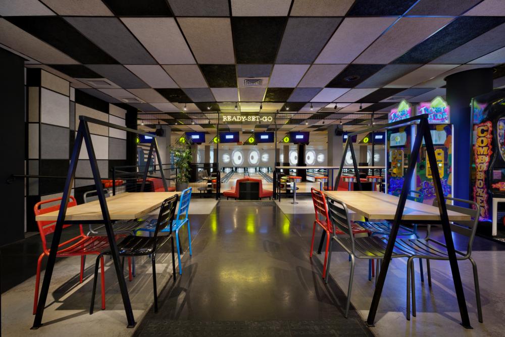 אזור ישיבה באולינג