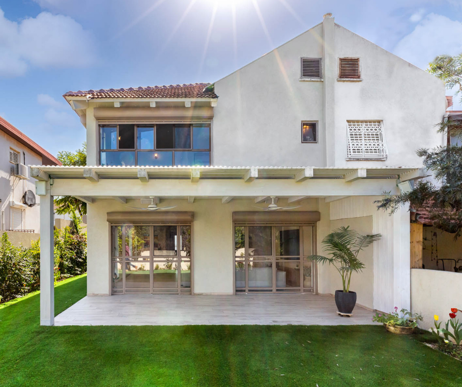 תראו כמה היא יפה !