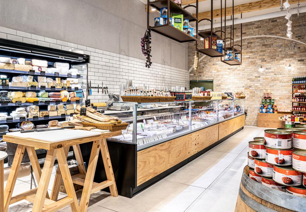 סטודיו אינטו