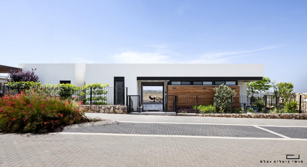 הבית על הגבעה