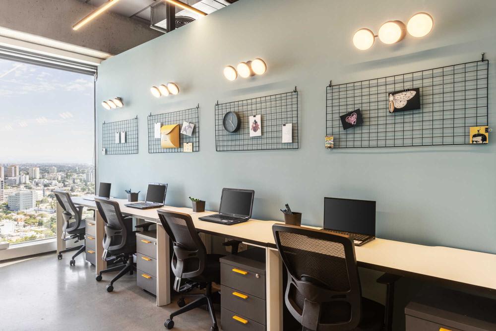 מבט אל עמדות המפתחים