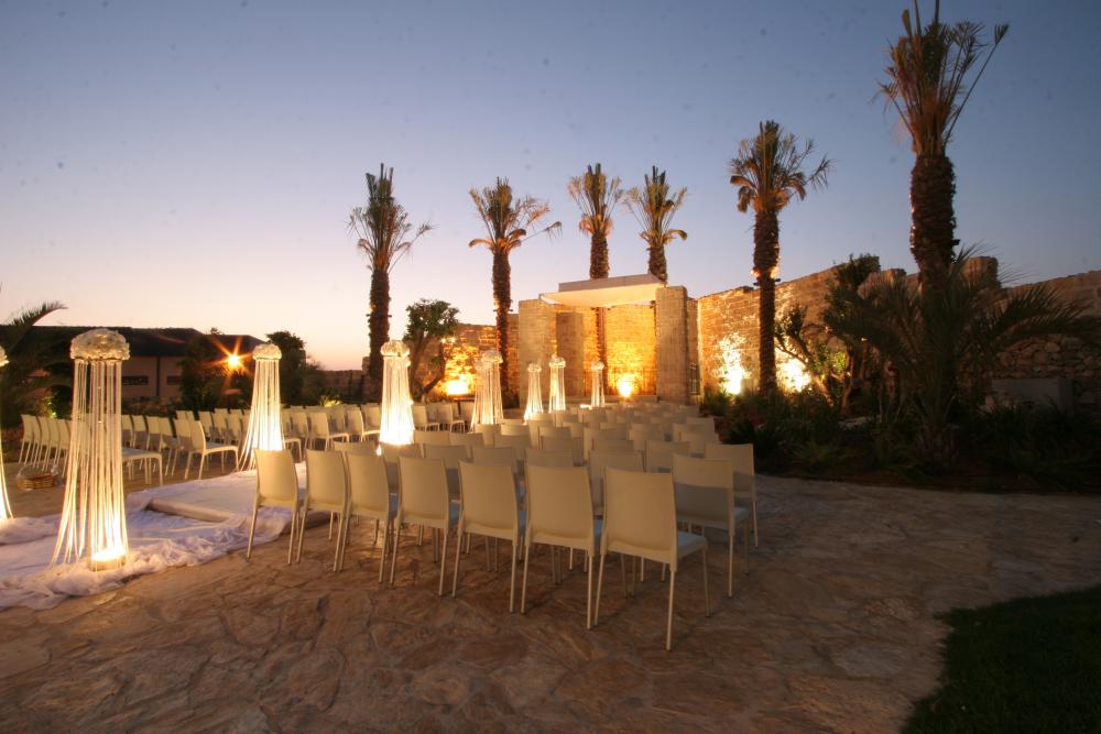 אולם אירועים הרמוניה בגן - חופה בנויה