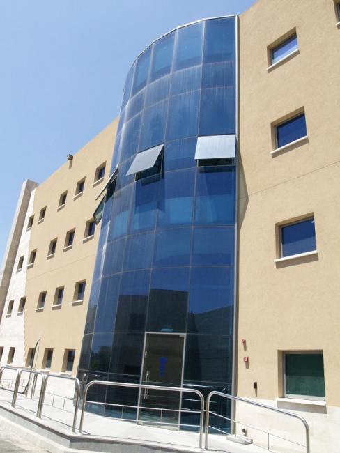 בניין משרדים