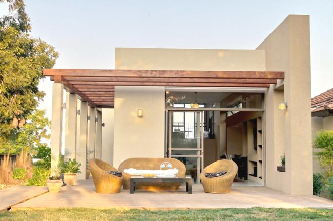 חזית בית ביקנעם המושבה