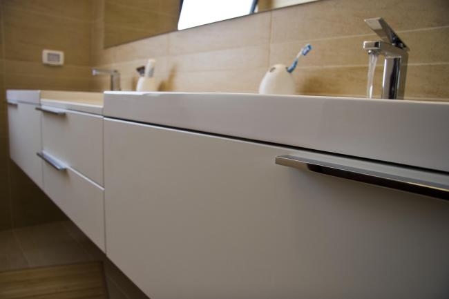 ארון אמבטיה