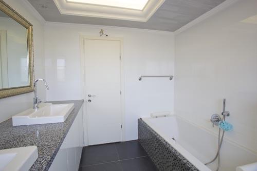 אמבטיית ילדים