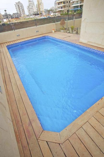 עיצוב בריכת שחייה