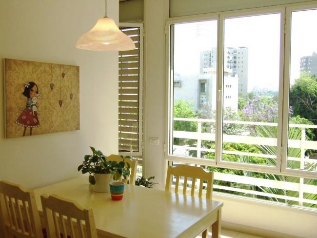 פינת אוכל במטבח