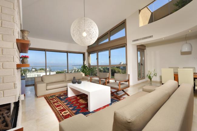 מבט אל חלל המגורים