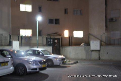 תאורה סולארית במתחם מגורים בשדרות