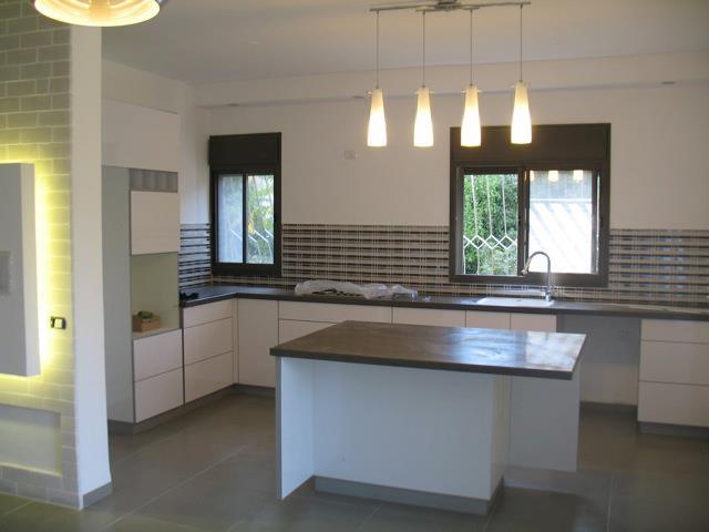 מטבח במיקום חדש