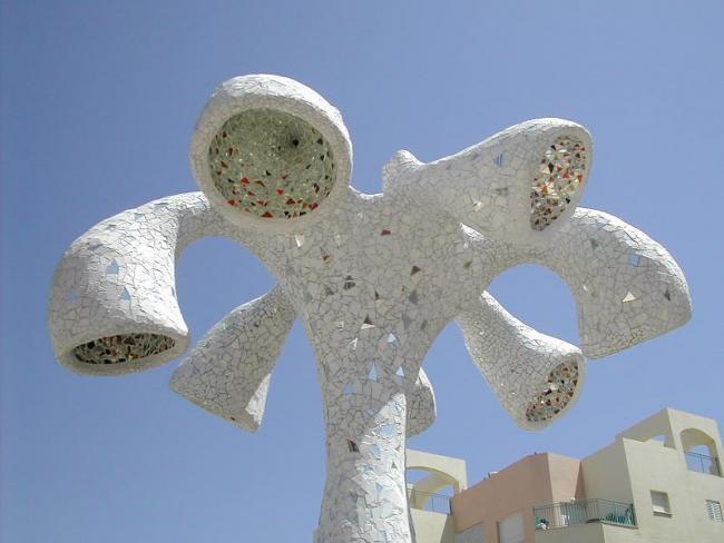 צלילים נעימים ויוצרים אווירה מיוחדת בפארק