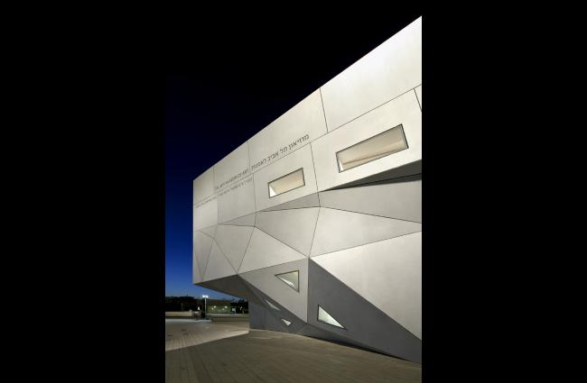 מוזיאון תל-אביב - האגף החדש