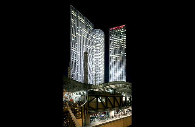 מרכז עזריאלי, תל-אביב