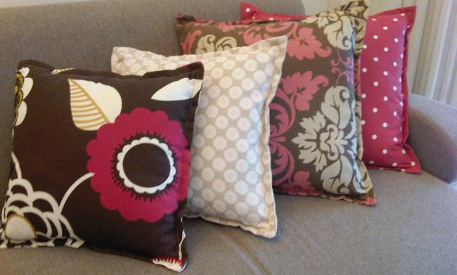 עיצוב סלון שאבי שיק, וינטג', אקססוריז, כריות