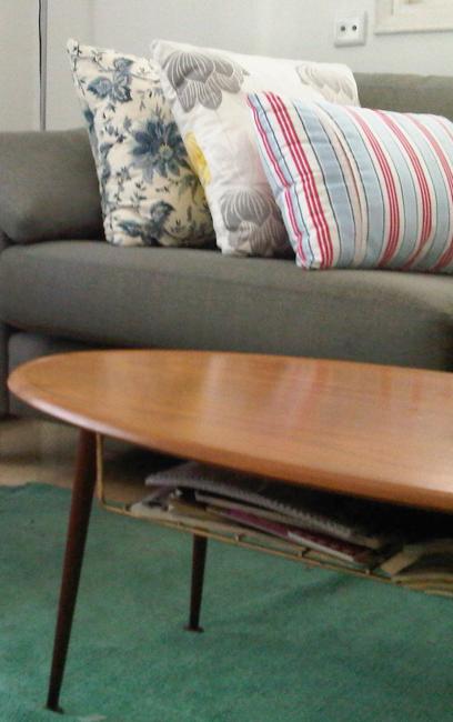 שולחן סלון משוק הפשפשים בסגנון וינטג'