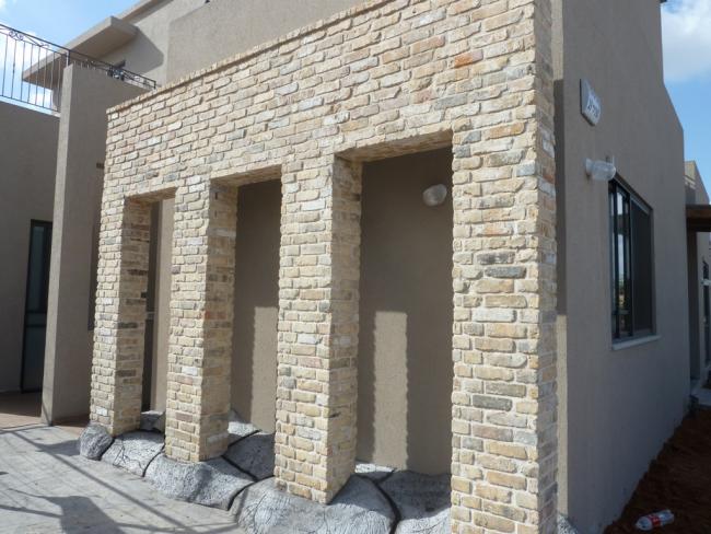 חיפוי אלמנט העמודים בבריקים