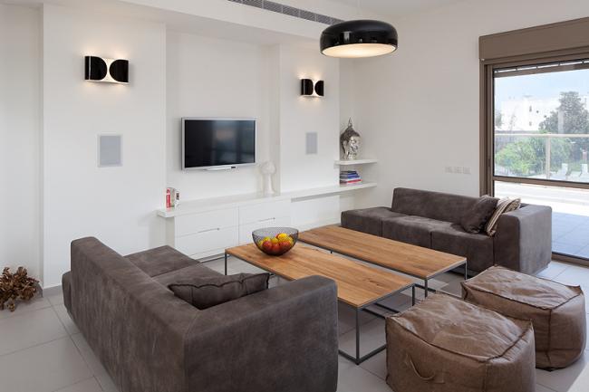 מבט אל הסלון