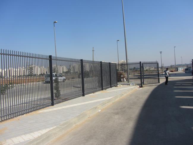 גדרות ושערים מולטידור