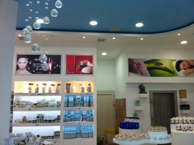 נישות גבס מוארות ע"י גופי לד