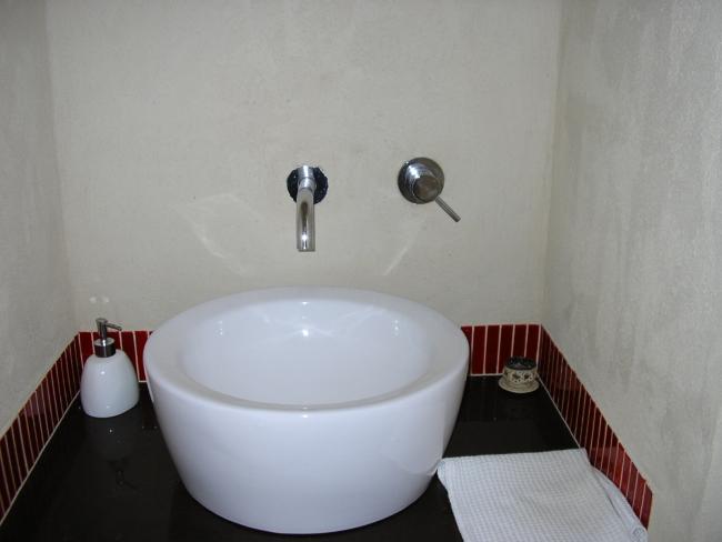 כיור מונח- שירותי אורחים