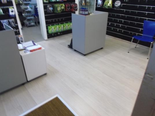 פרקטים בדיזינגוף סנטר -  יורם פרקט