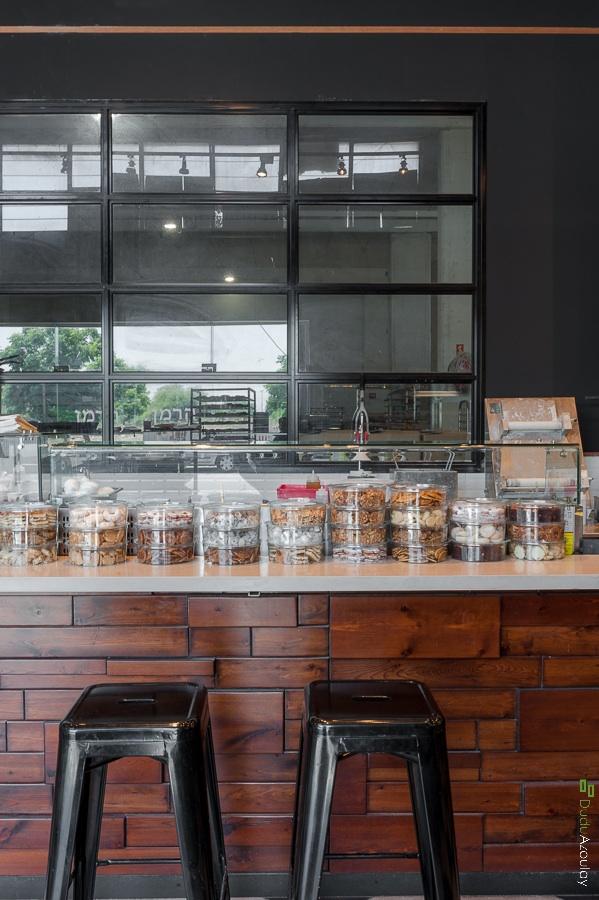 עיצוב פנים מאפיה ובית קפה הרמן