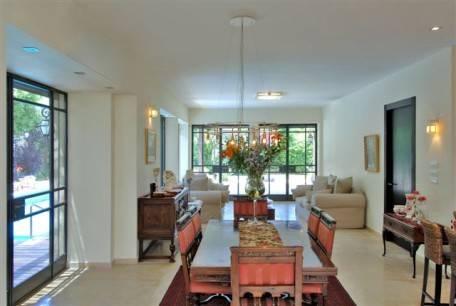 וילה בקיסריה