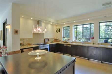 וילה בקיסריה