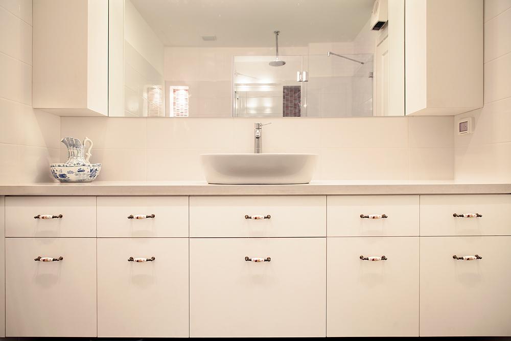 עיצוב דירת יוקרה - חדר רחצה