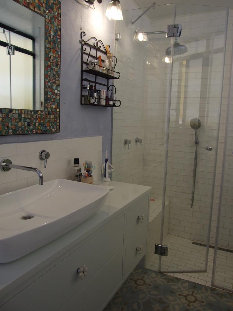 חדר רחצה הורים