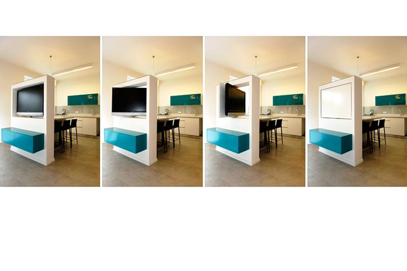 אלמנט טלוויזיה מסתובבת