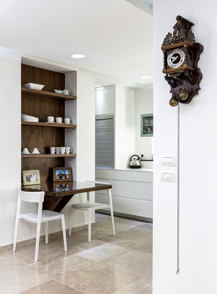 דלפק ישיבה במטבח