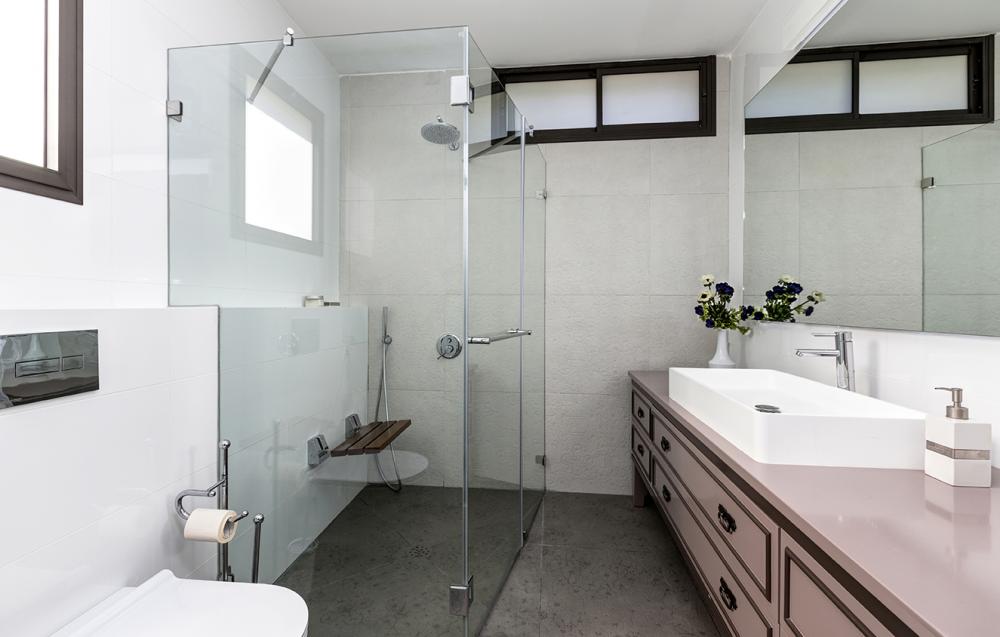 חלל רחצת הורים