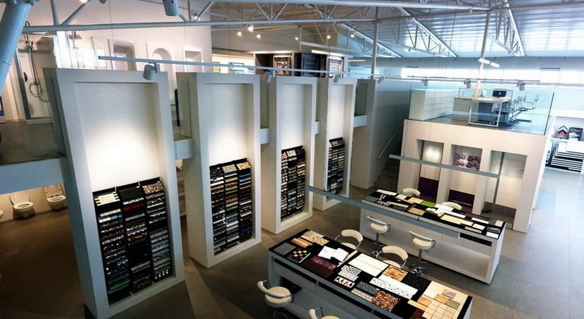 מבט מהגלריה