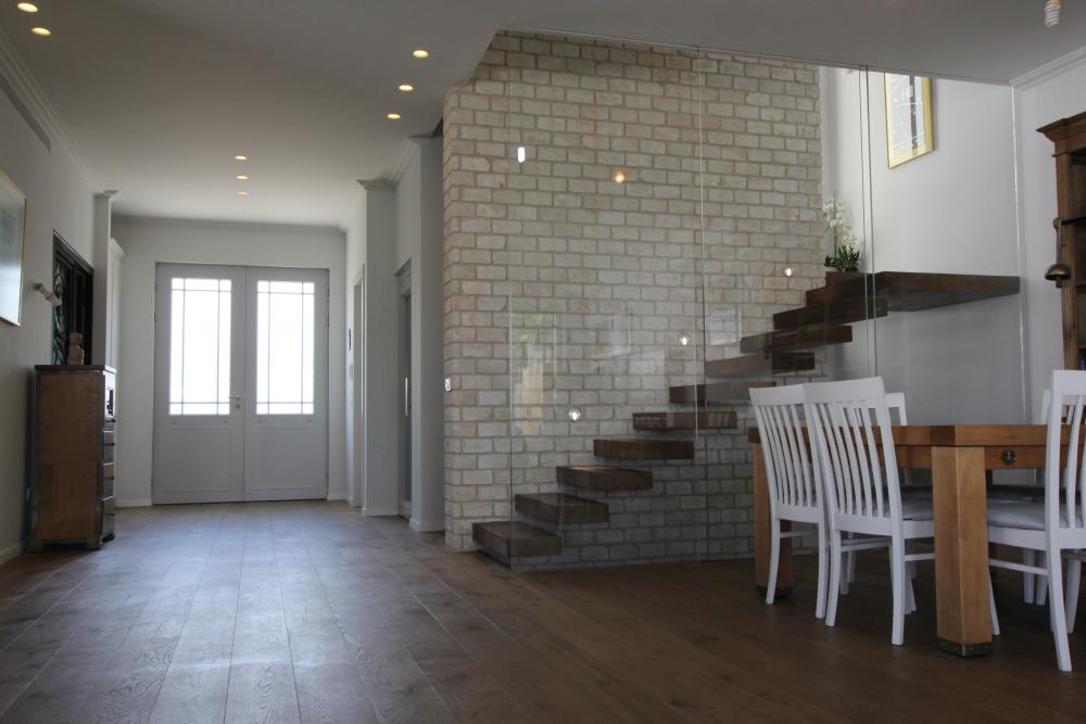 מדרגות דקורטיביות